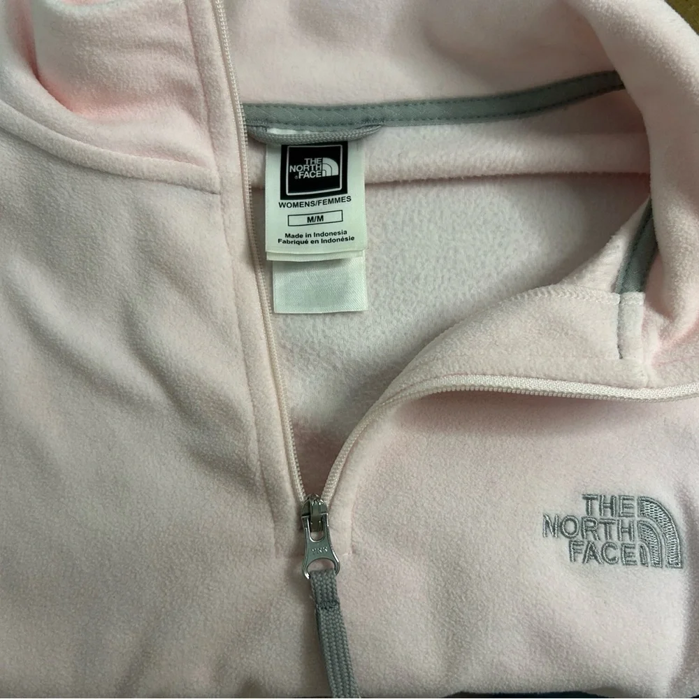 The North Face TNF Light Pink 1/4 Zip Pullover Fleece Jacket Size M - Picture 2 of 7